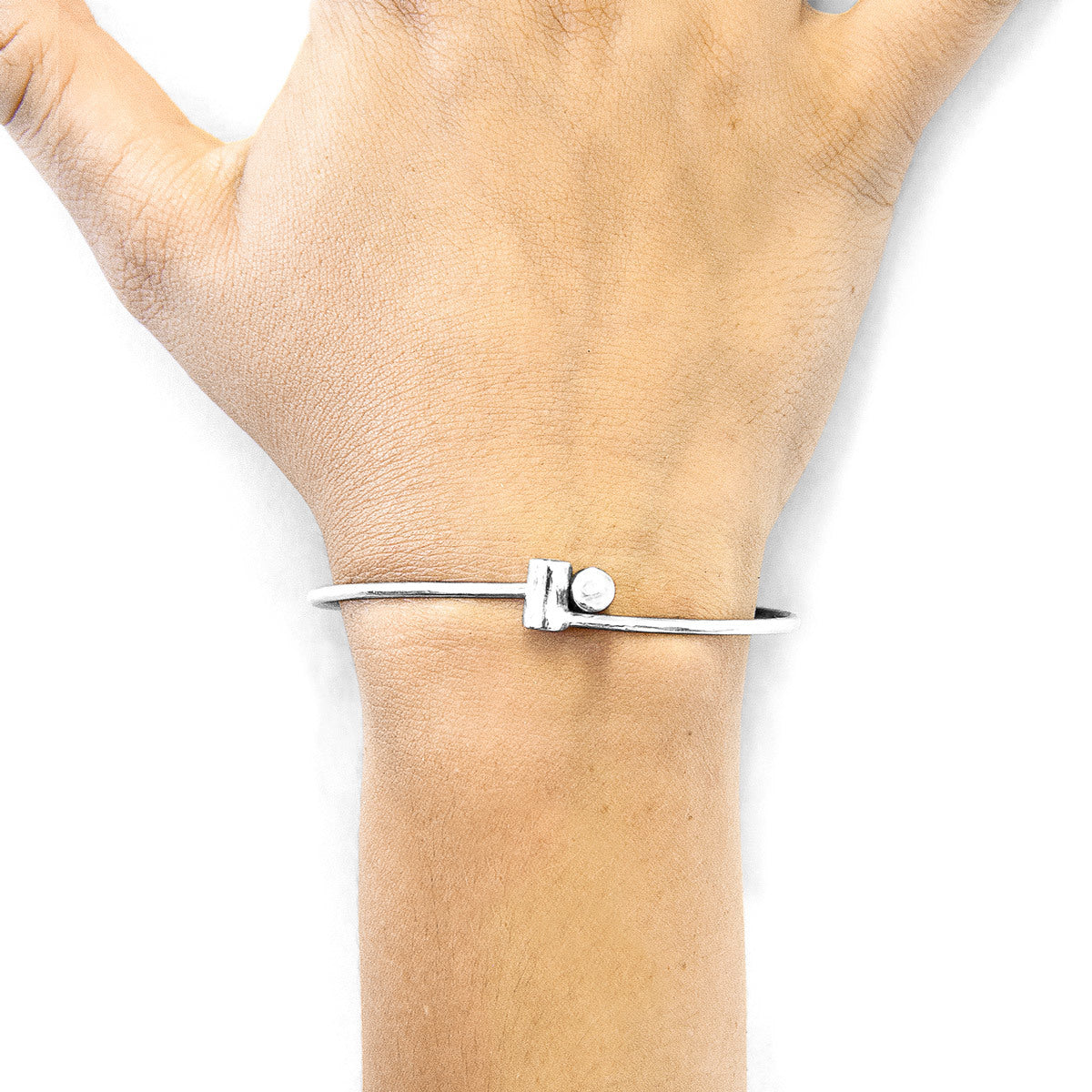 ANCHOR & CREW Wynne Capsule Midi Geometric Silver Bangle